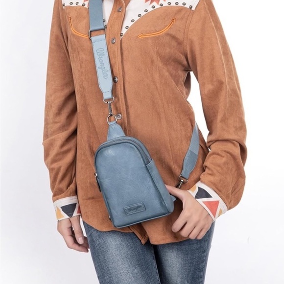 Wrangler Handbags - Wrangler Blue Crossbody